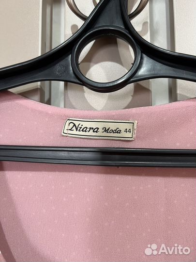 Платье розовое