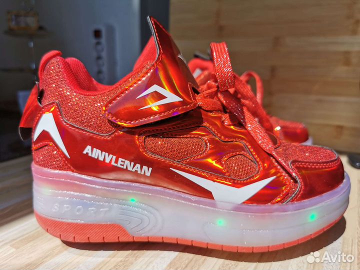 Кроссовки-ролики, р. 35