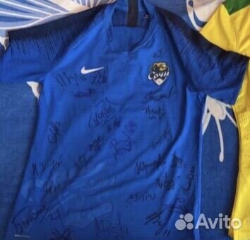 Футболка фк Сочи с автографами игроков