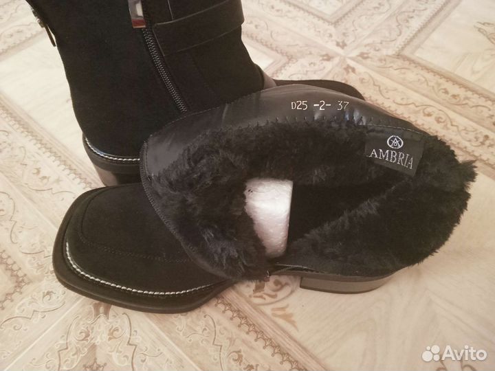 Ботинки женские 37 размер новые