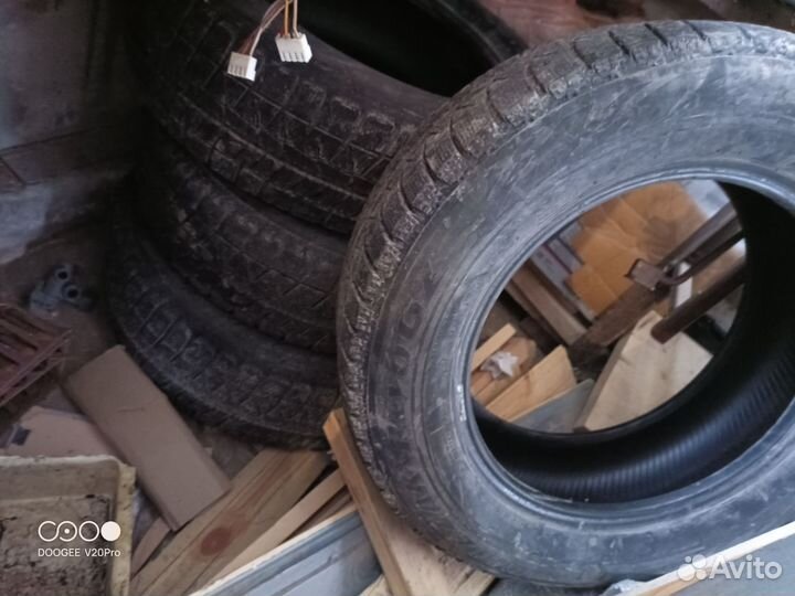 Bridgestone Blizzak Revo GZ 195/65 R15
