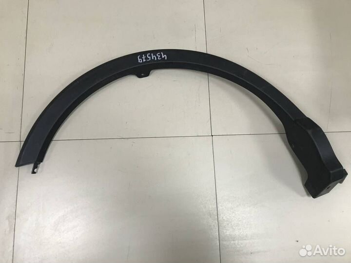 Накладка заднего крыла правого Toyota Rav 4 A40 20