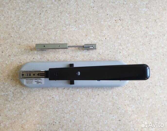 Степлер KW-Trio 050SB, 100 листов, серо-черный