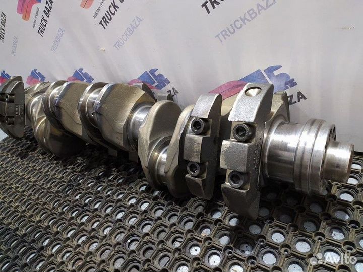 Коленвал Mercedes-Benz Axor