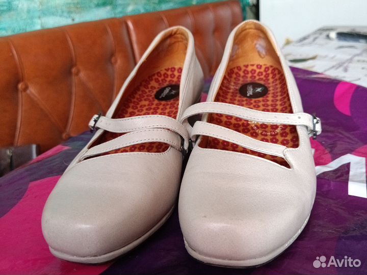 Женские туфли