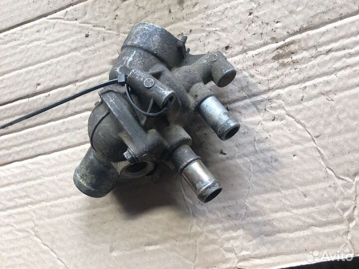 Корпус термостата Honda D13B