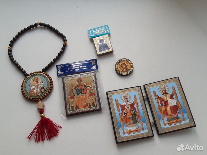 Иконы с янтарем