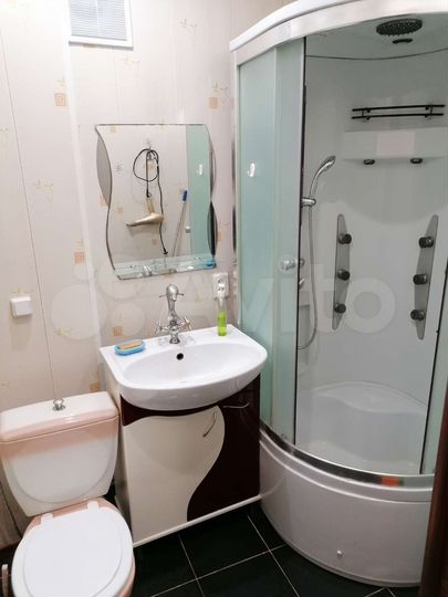 2-к. квартира, 45 м², 3/3 эт.
