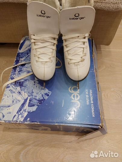 Коньки женские 35 размер