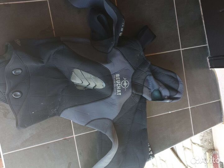 Костюм для подводной охоты