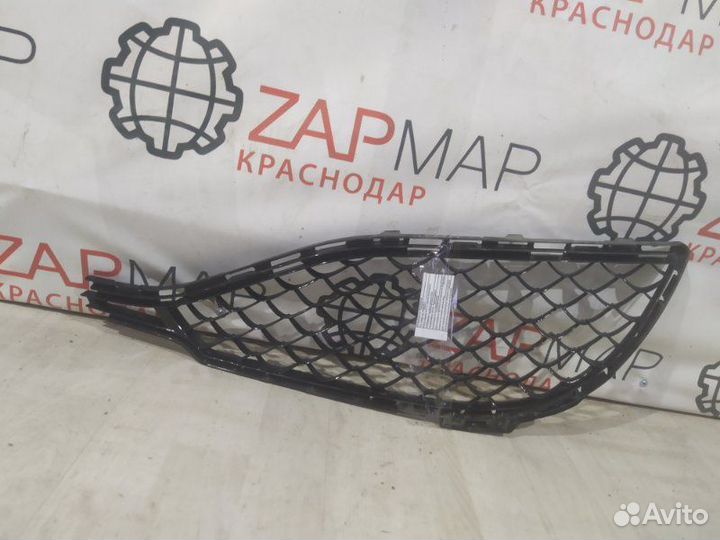 Решетка переднего бампера правая S63 S65 AMG ориги