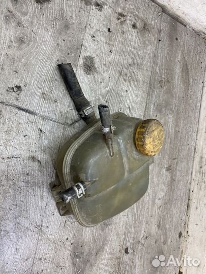 Бачок расширительный Opel Astra