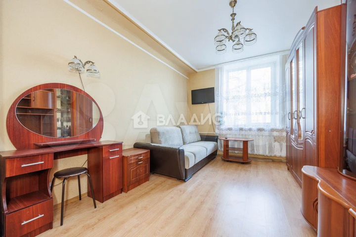 2-к. квартира, 56 м², 3/5 эт.