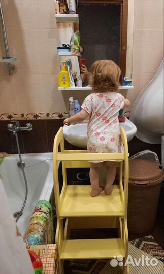 Башня помощника монтессори