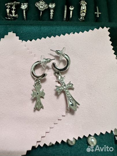 Сережки женские