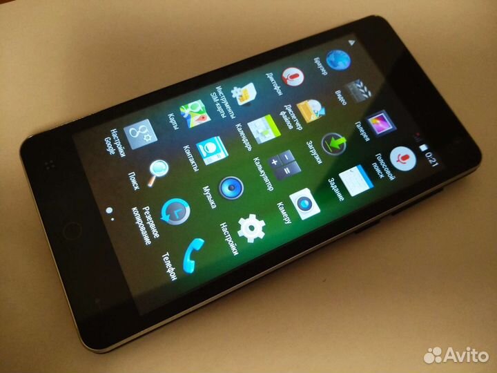 Смартфон 4Good S450m 3G