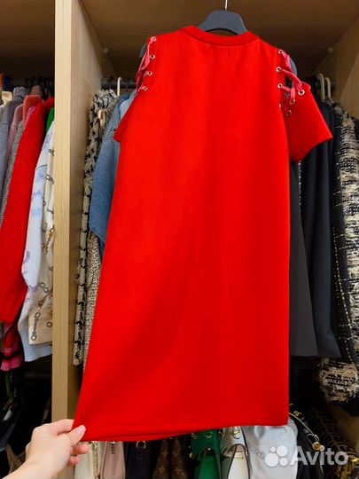 Платье prettylittlething 42-44