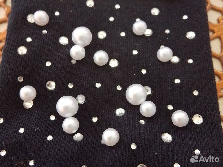 Женские носки с декором