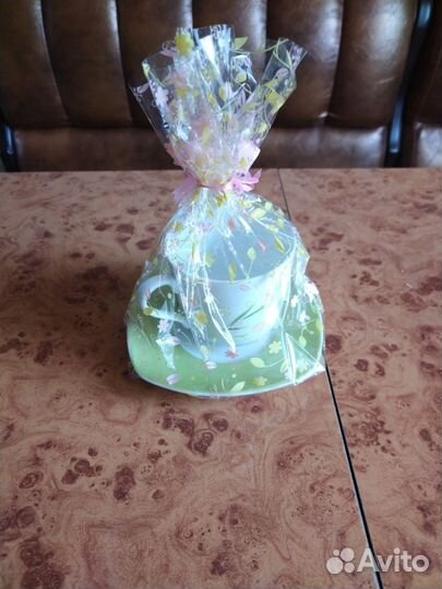 Кружка подарочная с блюдцем