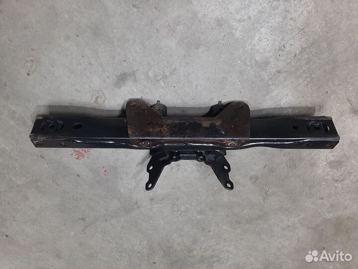 Балка подвески Land Cruiser 200/Lexus LX450d,LX570