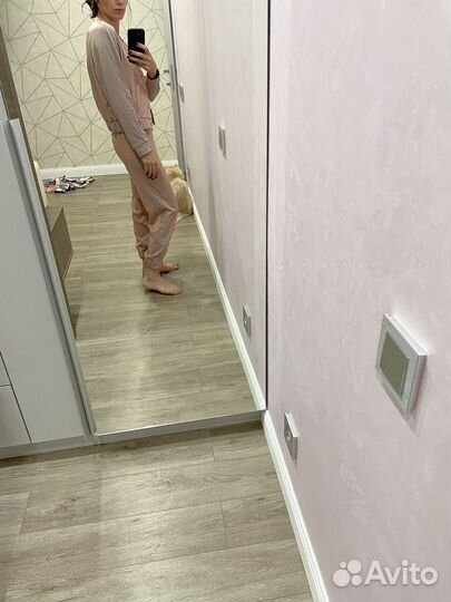 Костюм спортивный женский