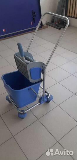 Тележка для мытья полов с отжимом
