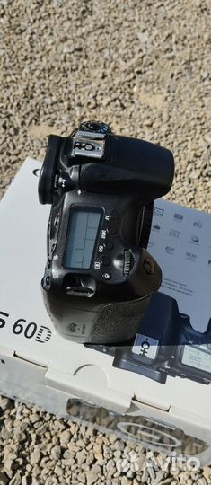 Canon 60D Зеркальный фотоаппарат