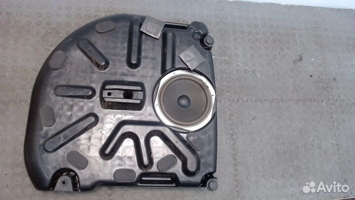 Сабвуфер Jaguar XF 2007–2012, 2008