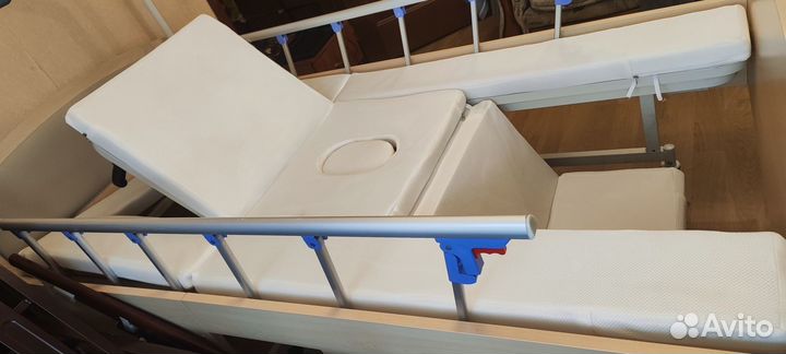Кровать медицинская с электроприводом
