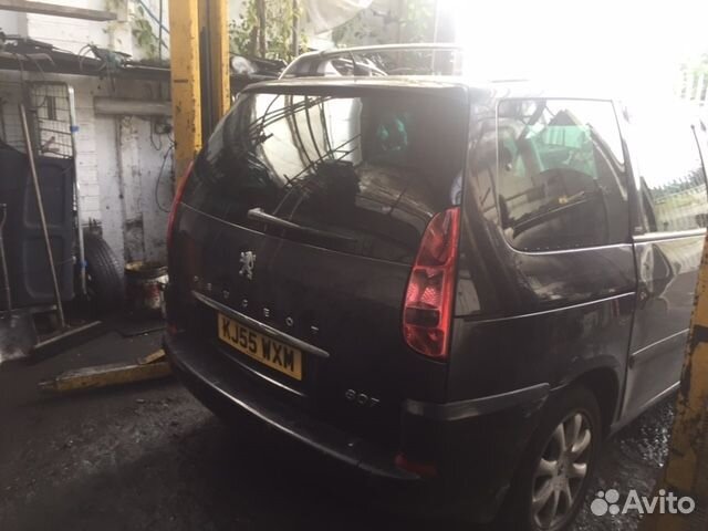 Разбор на запчасти Peugeot 807