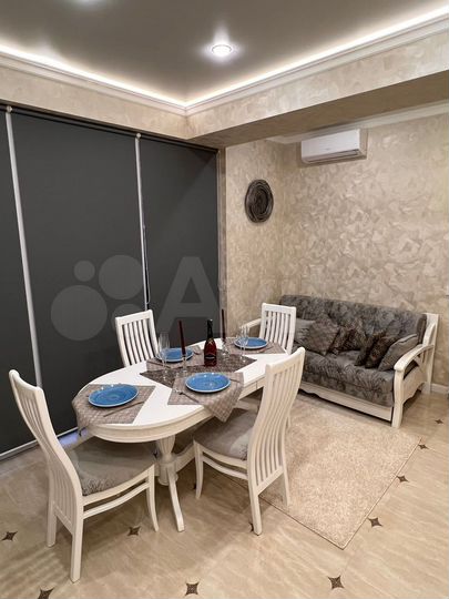 2-к. квартира, 60 м², 8/13 эт.