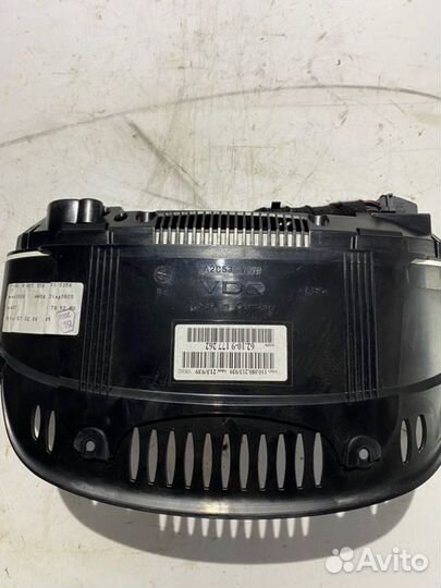 Приборная панель Bmw 5 E60 N47B20 2Л 2008