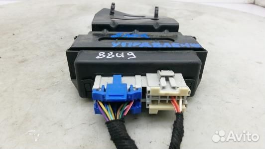 Блок управления chevrolet captiva 2 (88U09NC01)