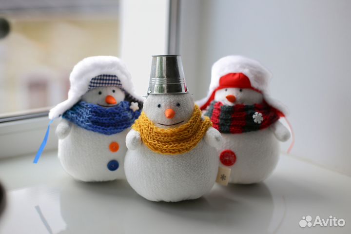 Новогодняя игрушка Снеговик интерьерная