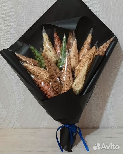 Оригинальные букеты, подарки (сладкие и мужские)