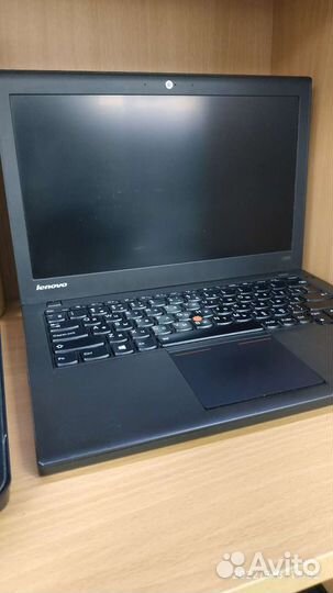 Lenovo thinkpad x240 Core i5