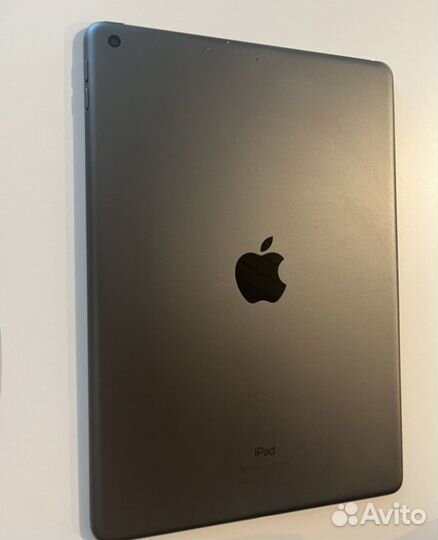 iPad 8 поколения 2020