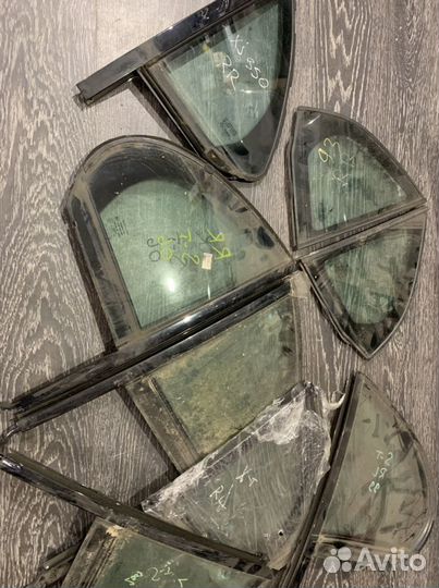 Стекло уголок задней двери jaguar saab