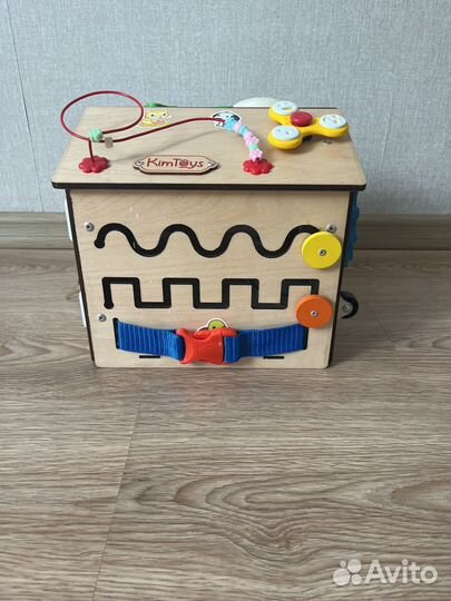 Бизиборд домик со светом