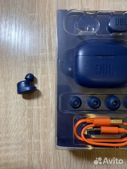 Наушники JBL pure bass zero noise