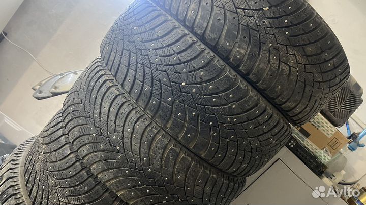 Pirelli Ice Zero 2 205/55 R16