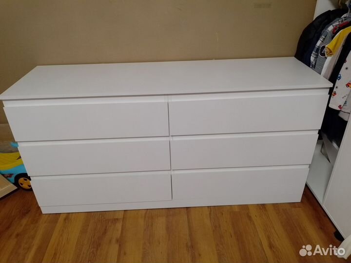 Комод белый