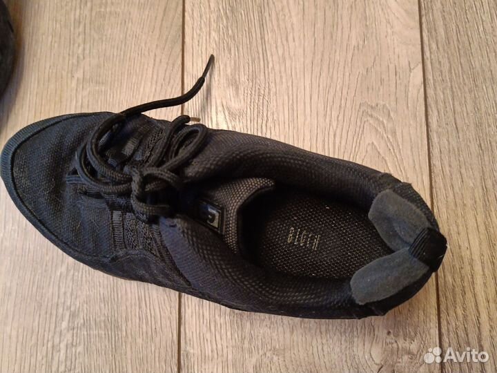 Кроссовки для танцев 38