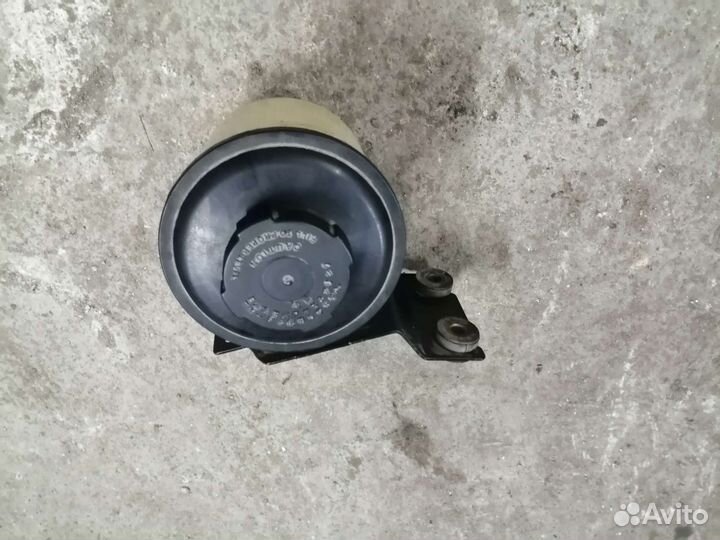 Бачок гур Nissan Pulsar FN15 /Sunny/Almera ga15de