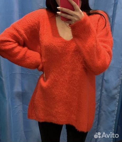 Свитеры женские