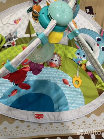 Детский развивающийся коврик Tiny Love