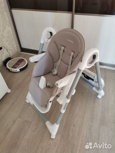 Стульчик для кормления luxmom