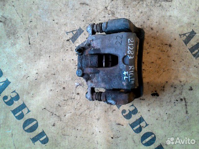 Суппорт передний левый Kia Rio 3 2011-2017