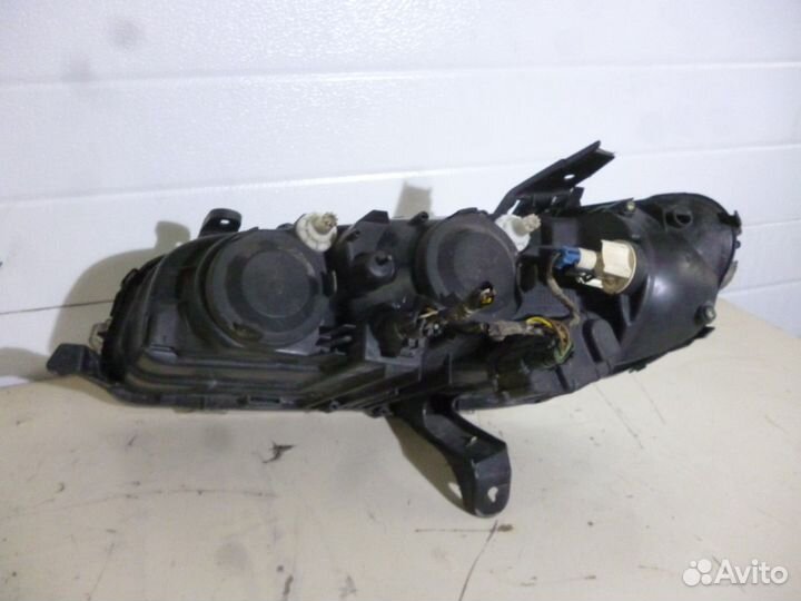 Фара правая Opel Omega B Омега Б