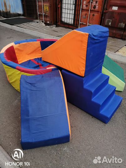 Детский сухой бассейн